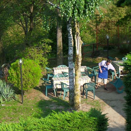 B&B Partenza Funivia Леко Екстериор снимка